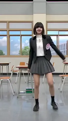 korean inspired mini skirt ✧⁠*⁠。 click the yellow basket 💛 #lisaoutfit #fyp #miniskirt #FashionInspo #KoreanFashionIdeas #blackpink 