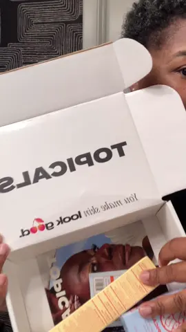 Run 🏃🏾‍♀️🏃🏾‍♀️🏃🏾‍♀️🏃🏾‍♀️to my Linktree to get your online discount and use code: BROWSWITHJAIYEBRADWELL @topicals can also be found in your nearest @sephora #topicals #topicalsexpert #jaiyebradwell #quietluxurybrowstudio #miamibrows #browswithjaiyebradwell #fyp #browsmiami #thejaiyeexperience #topicals #sephora 