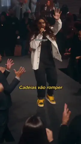 “Ora, a fé é a certeza daquilo que esperamos e a prova das coisas que não vemos.” Hebreus 11:1 🙏 Fortaleça a sua fé nessa sexta-feira e aproveite para ouvir  “Eu Creio”,  @sarahbiaa. #EuCreio #SarahBeatriz #MusicaGospel #Adoração #Fé #MusileRecords