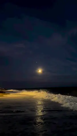 03:00#UniqloRamadan #MaybellineIDSingToShine #moonknight  #sadvibes #sea #healing #fyp #fypdongggggggg #fypシ#tenang #xyzbca 