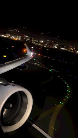 Beautiful departure from Los Angeles!! #aviation #megaplane #airplane #airplanetiktok #airplanemode #aviationdaily  #instaviation #pilot #piloteyes #takeoff #airbus #boeing #trend #reels #video #aviationvideo #planespotting #dream #planeporn #airliner #megaaviation #aviationphotography #aviationreel #instagramaviation #aviationlovers🌍🌍✈🛩🛫🛬🚁🚀🛸#aviationlovers #LosAngeles #LAX #American #trending 