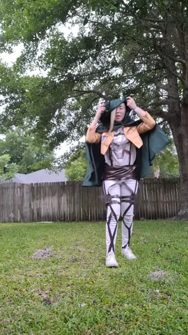 #AttackOnTitan #aot #hangezoe #anime #cosplayer 