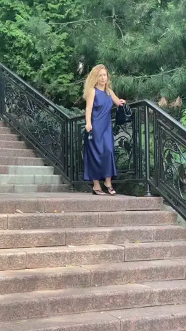 Сшила платье, очень хотелось показать, но размер не мой. #шьюодежду 