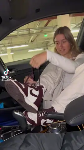 #rubia #pies #jordan #blonde #feet 