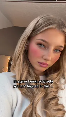 Tag someone who is pretty 🤍#fy #viral #foryou #xyzbca 