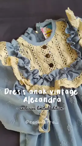 Dress anak yang limited edition nih, nuansa vintage lucuk bgt! sisa dikit gercep co sekarang!!!! #gamisanak #dressanak #vintagefashion #fashiontiktok #fashionanak #bajulebaran #beliditiktok #UniqloRamadan 