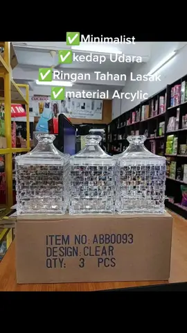 Set Balang Kuih Raya Viral Giacomo offer raya dari Kema Beauty... Bekas kuih keluaran Giacomo Bahan dari Plastik Akrilik, ringgan dan tak risau lagi jika ada anak2 kecil ,penutup kedap udara.  #balangkuihraya  #bekaskuihrayaviral #bekaskuihgiacomo #bekaskuihrayamurah #kedapudara#arycylic  #tahanlasak 