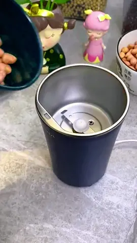 Do I want one?✅ #kitchengadgets  #kitchentool #multifunction #lifehack #practical #hometips #householditems #fyp 