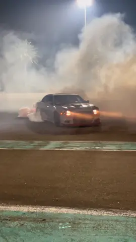 ولعانة الدودج يا بييي 🥴🇦🇪 #drift #race #speed #drifter #rims #dodge  #dodgecharger #janeaboujaoude #janeaboujaoude_ #مشاهير_تيك_توك #جاين_ابوجودة #janeaboujaoudeofficial #fyp #foryoupage #fy #dubai #abudhabi #الخليج #تفحيط #احرق_دواليب #بنت_تفحط #جاين_تفحط 