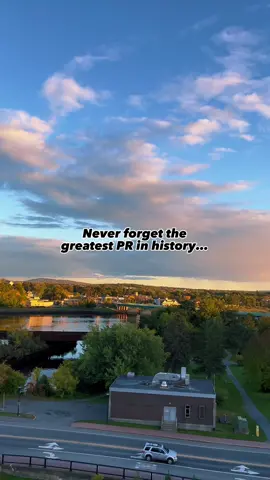 Happy resurrection Sunday! He is risen! ✝️ #fyp #christian #easter #jesus #resurection #faith #emptytomb #viral 