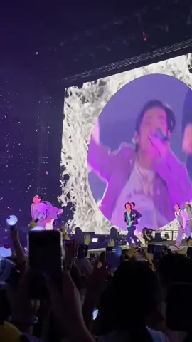 cant believe this was a year ago #bts #btsarmy #bts_official_bighit  #ptdlasvegas #ptdlv #ptdconcert #ptdonstage #permissiontodance 