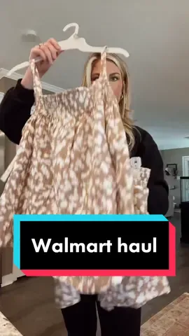 @lululemon you heard him !  Okay but imagine the set with some cute sandals!!!  @jayciekathleen3 is who posted about the shirt!!  #walmart #walmartfinds #walmarthaul 