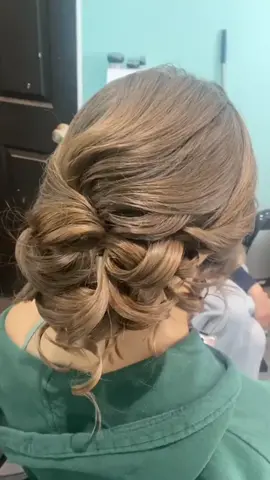 Replying to @hannahmblakee #greenscreen here’s my Inspo pictures and a 360 of my hair! 💇‍♀️✨and ty!💕