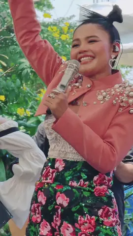 รักเธอข้างเดียว แถมยังเป็นชู้ทางใจ #ตั๊กแตนชลดา #ตั๊กแตนชลดาofficial #ตั๊กแตน #รอเป็นคนถัดไป 