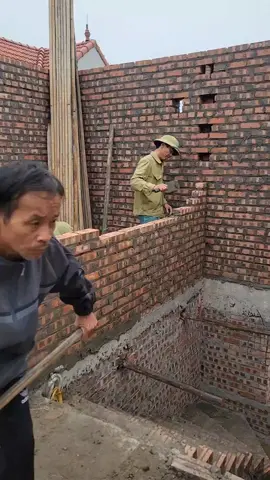 đời thợ xây.