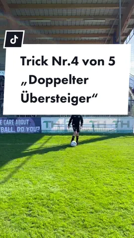 Doppelter Übersteiger Trick Nr. 4 von 5 #saschaontour #saschagasthuber #fussballtraining #fussballtrainer #fyp #foryou #austriasalzburg #tecnofutbol 