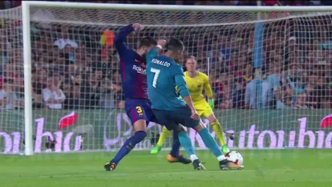 cr7 amassando o barça de 2018#barça🔵🔴 #2018 #cr7 #comemoraçao #siuuuu #championsleague 