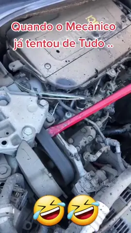 A Única Solução para Um #Motor  Problemático. 🤣🤣 #car #classicos #🚘 #mechanic #supercarros #automotive #oficinatiktok #tiktok 