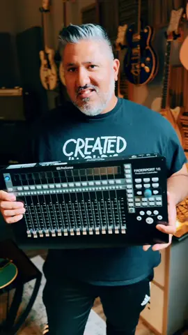 Gracias @presonus por este fader port 16. Me va a ayudar producer más eficiente!  ________________________________ Thank you @presonus for this fader port 16. It’s gonna help me produce more efficiently! #presonus  @stephen_m_taylor 