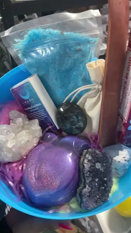 This months hunt was a success!🐰🐣🪺 #crystalhunt #crystalhunting #crystalshop #crystalhealing #crystalhealer #crystaltiktok #crystallover 