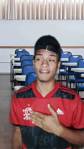 O cara e um gênio 😂😂#humor #escola 