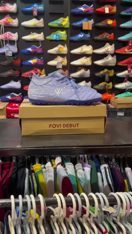 Giày đá bóng Newmos warriots phiên bản 2.0 #giaydabong #giaydabanh #giaydabongphui #bóngđáphủi #bongdaphui #giàydabong 