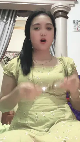 Ngga deng !! Pacar org jauh jauh sana