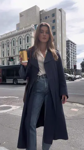 navy trench > beige trench 