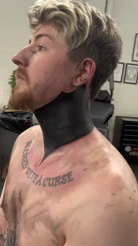 Neck Blackout 🖤 #blackworktattoo #necktattoo #blackouttattoo #tattooartist #coveruptattoo #inked 