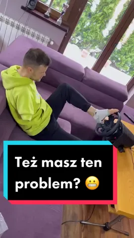 Co zrobić, aby pedały nie odsuwały się podczas grania? 😏 #simracing #bartoszostalowski #gry #tip 