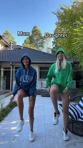 💙 VS 💚 #mamanddaughter #fun #dance 