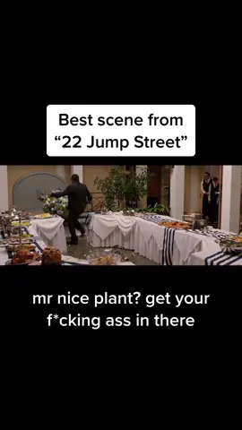 Ice Cube destroys the buffet in 22 jump street #funny #foryou #fyp #22jumpstreet #icecube 