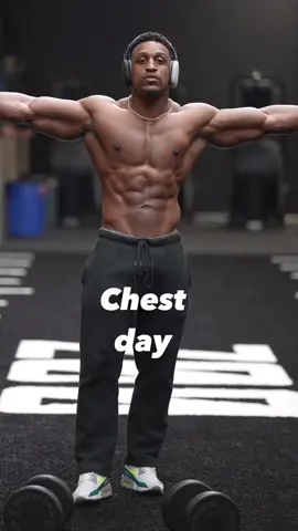 Chest day ✅  #sports #GymTok #gymmotivation #Fitness #workout #fyp #fypシ #viralvideo #viral #foryou #tiktoklongs 