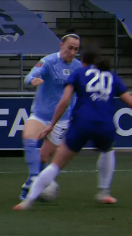 Lucy Bronze 🆚 Sam Kerr 🥵 #lucybronze #samkerr #barclayswsl #bwsl 
