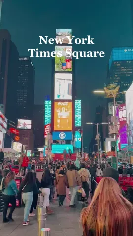City Night Lights🚶🏻📷🍂🇺🇸 #newyork #nyc #usa #travel #เดินทาง #ท่องเที่ยว #อเมริกา #ชิลไปไหน #pyf #ถ่ายรูป #story #video #film #photography #fill #สหรัฐอเมริกา #สหรัฐอเมริกา🇺🇸 