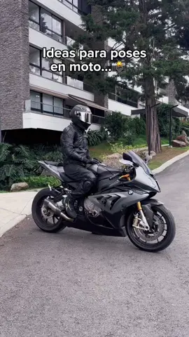 Guárdalo para cuando lo necesites 📸😎  . . #fotos #biker #motos #bmw #s1000rr #bike #motociclistas 
