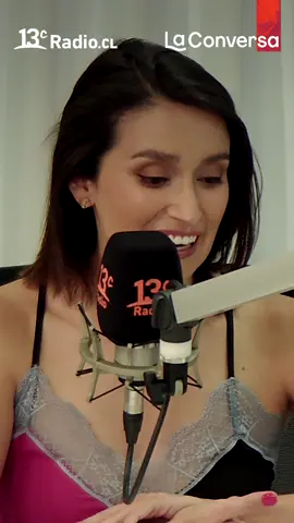 Pasito a pasito 👟👟 Chantal Aguilar y el camino desde reportera a participar de la conducción de @T13  y diferentes espacios en Canal 13 💕 Escucha esta conversación junto a @connieachurra en 13cradio.cl y nuestra App 📲