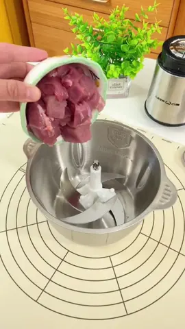 Electric meat grinder, your kitchen helper #fyp #foryou #kitchenappliances #meatgrinder #foodprocessor 