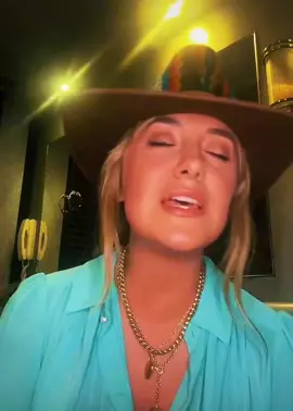 This is from Lainey Wilson’s TikTok, she’s such a good singer! #perfect #laineywilson #heartlikeatruck #countrymusic #livemusic #concert #tiktok #foryou #fyp #foryoupage #Love #trending #trend #country #music #concerts #foryourpage #wow #yes #fan #fans #viralvideos #like #likes #👀#🔥 #video #2023 #new #tiktoktrend #tiktokfamous #followme #fun #bestvideo #singer #thisis4u #tiktok4fun #musicvideo #viralvideos #hot #fire #lady #live #woman #instagood #mustsee #livecountrymusic #fy #fyy #famous 