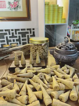 2 phân khúc nụ trầm đặc biệt và thượng hạng #VoiceEffects #trầmhương #tramhuongtunhien #nhangtramhuongtunhien #nutramhuong #nhangtramtphcm #phongtram #tramhuongvietnam 