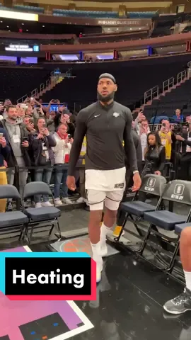 LeBron James Heating🔥#NBA #nba2k #basketball #lebronjames 