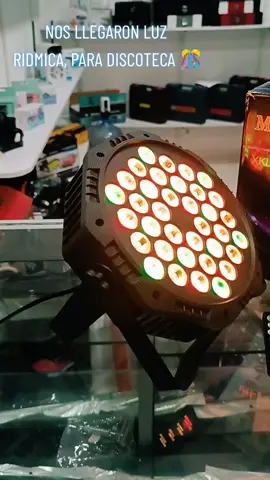 luces de DISCOTECA rítmica #todos #tiktok #tendecia #cali #colombia #fyp #tenologi #viral #fyppppppp #luces 
