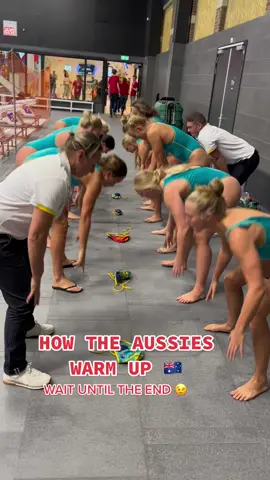 Warming up with the Aussies 🇦🇺 #WaterPolo warm up session at the World Cup 