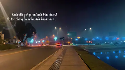 Một chút buồn giữa cuộc sống đầy sô bồ 🙁#MộtChútBuồn #StoryTâmTrạng #StoryBuồn #phongcảnhbuồn #49lamdong #ChillMộtChút #thànhphốbuồn #statustâmtrạng #videotâmtrạng #videotâmtrạngbuồn 