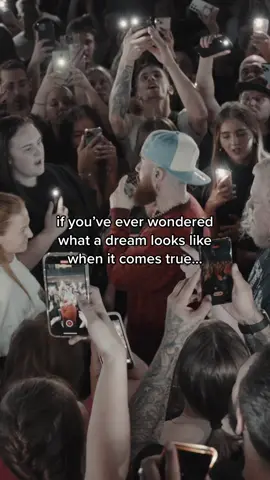 nothing better on this earth #livemusic #songwriting #singing 