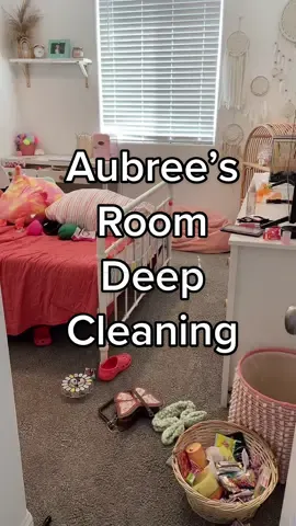 Let’s deep clean Aubree’s room 🤪 #momlife #MomsofTikTok #lifewithkids #clean #CleanTok #cleaning #cleaningtiktok #deepclean #deepcleaning #deepcleantok #girlsroom #girlsroominspiration #cleaningmotivation 
