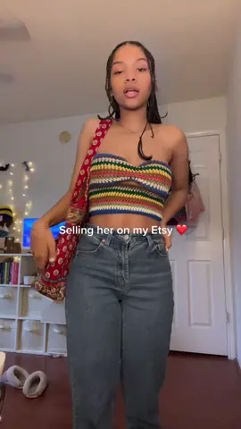 The perfect summer top #fyp #DIY #crochetersoftiktok #crochet #crochetop #tubetop #viral 