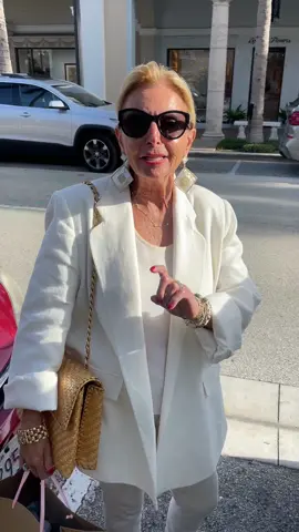 #chanel #chanelbags #classystyle #classyoutfitchallenge #classyoutfits #oldmoneyoutfit #oldmoneyfashion #oldmoneyaesthetic #whiteoutfit #style #styletips #styleinspo #SummerFashion #worthavenue #worthavenuepalmbeach #miami #miamishopping #fyp #foryourpage #tiktokviral 