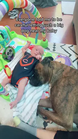 Bffs 4 ever #vitotheboxer#dogsoftiktok#babiesoftiktok #cutedog #BestFriends #dogandbaby #sosweet #fyp #viral 💡 @von.jakoba 
