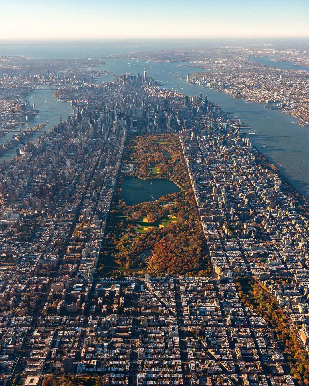 The iconic Central Park mesmerizing views from above🤩✨🇺🇸🗽 📸:  1/2/3- @kingy27nyc  4/5/6- @the_acphotos  7/8- @thedronalist  #nyc #newyorker #newyorklife #centralparknyc #centralpark #fypシ #viral 